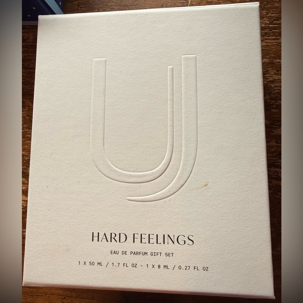 Uncommon Beauty Hard feelings perfume set